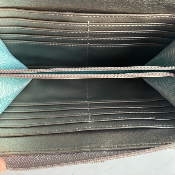 The Sak Small Purse Crossbody Shoulder Bag  Leather Tan Satchel CUTE! - Picture 10 of 14